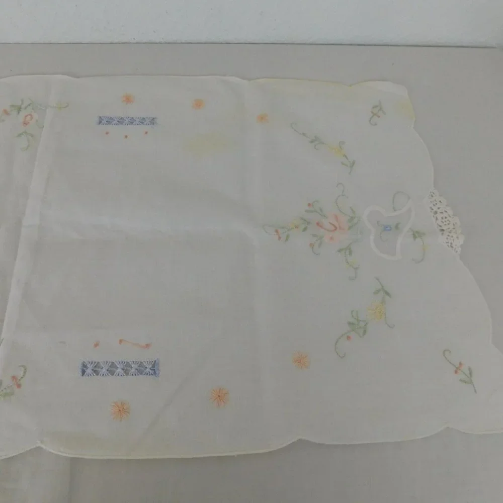 Hand Embroidered Table Runner Cloth Rectangle Floral White 35